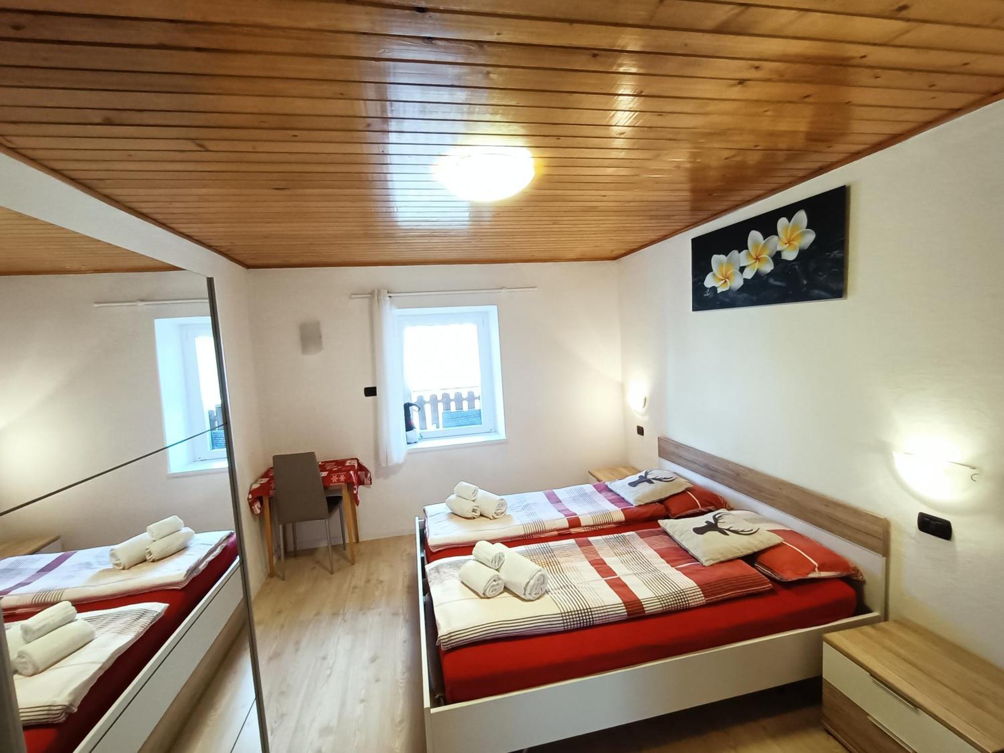 Апартаменты Casa Paola Поцца-ди-Фасса Экстерьер фото